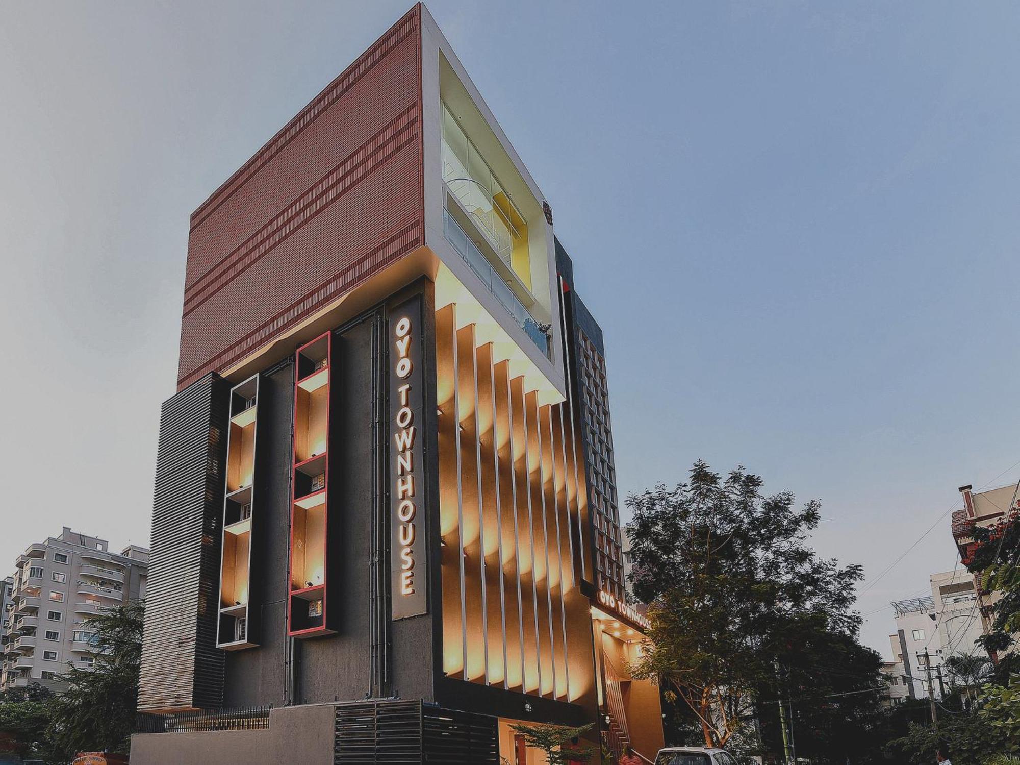 Super Townhouse Spruce Hotels Bellandur Бангалор Экстерьер фото